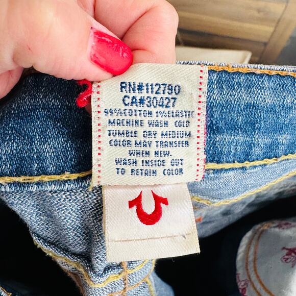 True Religion Women’s Jeans Size 28 Blue Straight Leg Low Rise Distressed Denim - Picture 4 of 9